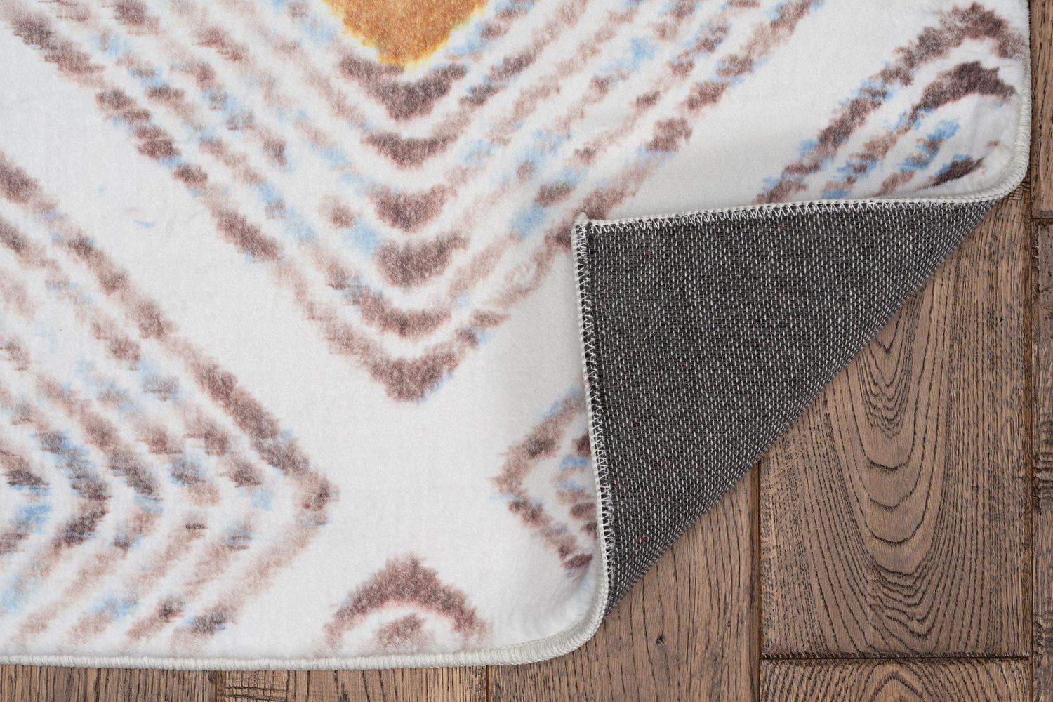 Tapis Motif Faux Lapin Blinx ivoire & beige de 5 pi x 7 pi