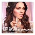 thumbnail image 2 of Iluminador L'Oréal Lumi Glotion Tono medium glow 903 de 40 ml, 2 of 4