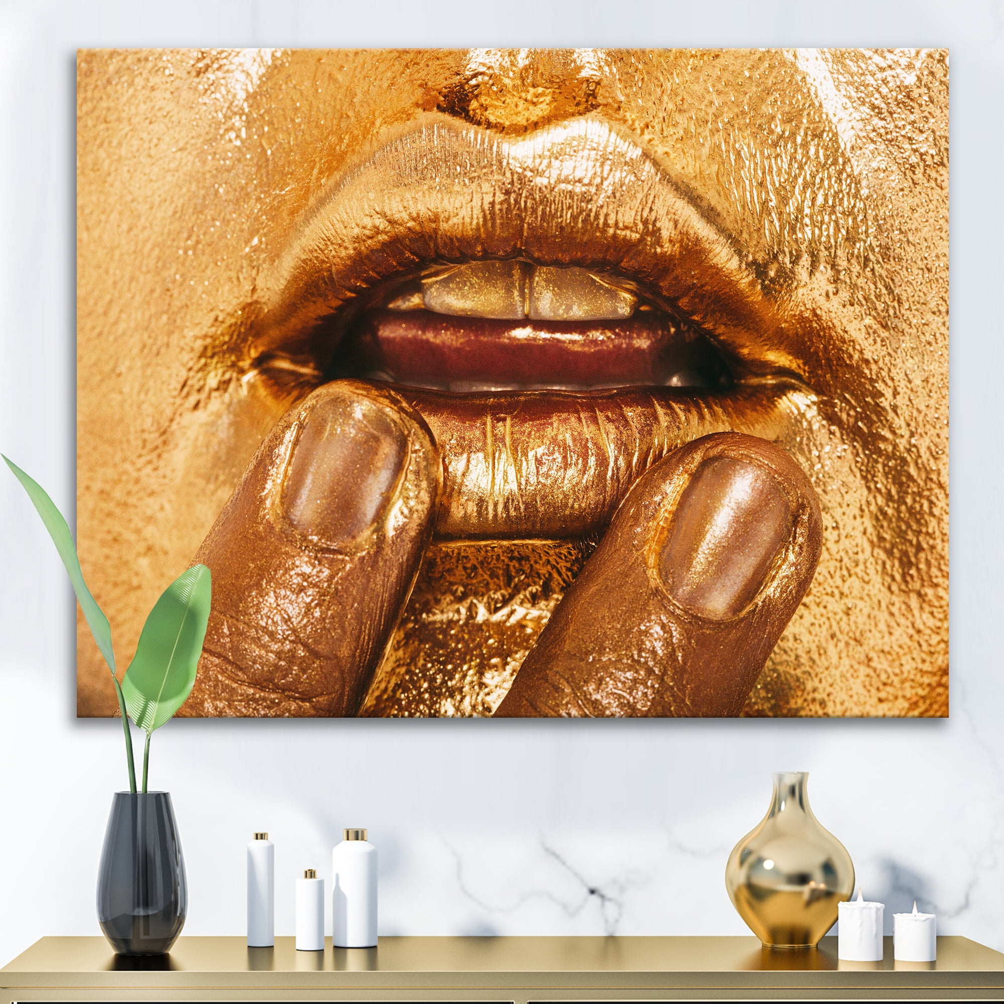 Designart ' Close Up Of Female Lips With Bright Golden Makeup i ' Modern Canvas Wall Art Print