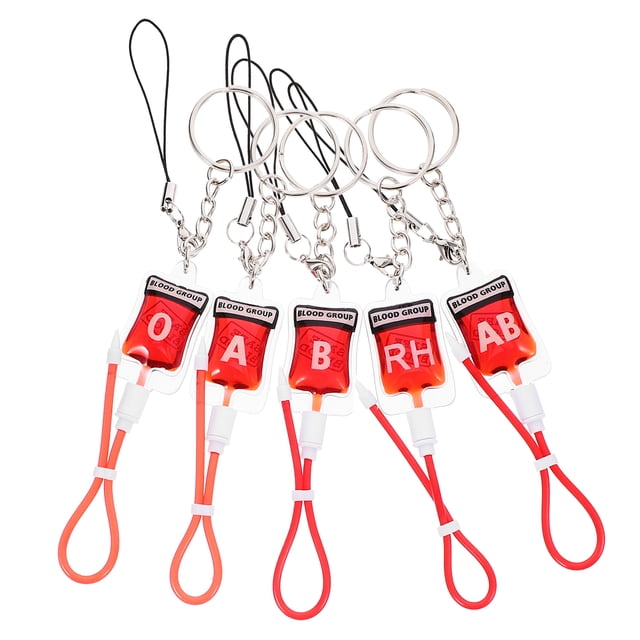 KAKOWELY 5 llaveros con forma de bolsa de sangre para Halloween, llaveros con colgante de paquetes de sangre