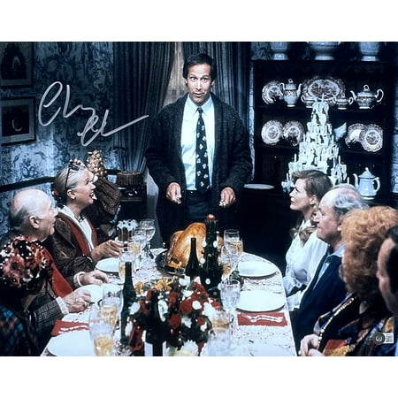 Chevy Chase Signed 16x20 National Lampoons Christmas Vacation Turkey Photo BAS