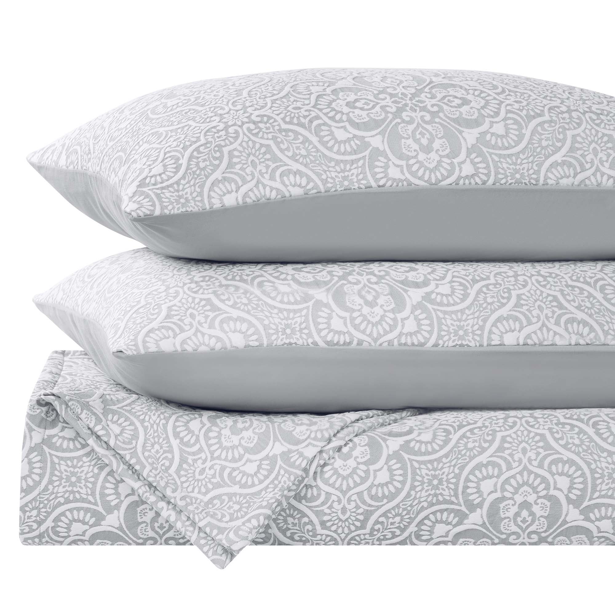 Superior Enzy Floral Matelasse Bedspread and Sham Set, 3-Piece Soft Textured Jacquard Bedspreads, California King, Silver
