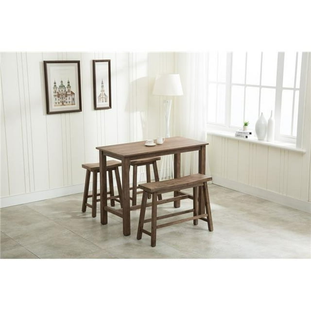 Sonoma Ensemble de Pub, Fini Grange en Fil Métallique Brossé, Comprenant une table de Pub Rectangulaire, Deux Tabourets Selle et un Banc Selle. Fabriqué en Hévéa Écologique avec une texture Rustique en Fil Métallique Brossé. Idéal pour la Cuisine Ou les Aires de Salle à Manger, Assise Confortable pour Quatre Personnes avec Sièges Profilés et Repose-Pieds Intégrés. Illustré dans un Espace de Salle à Manger Lumineux avec des Murs Blancs et de Grandes Fenêtres.