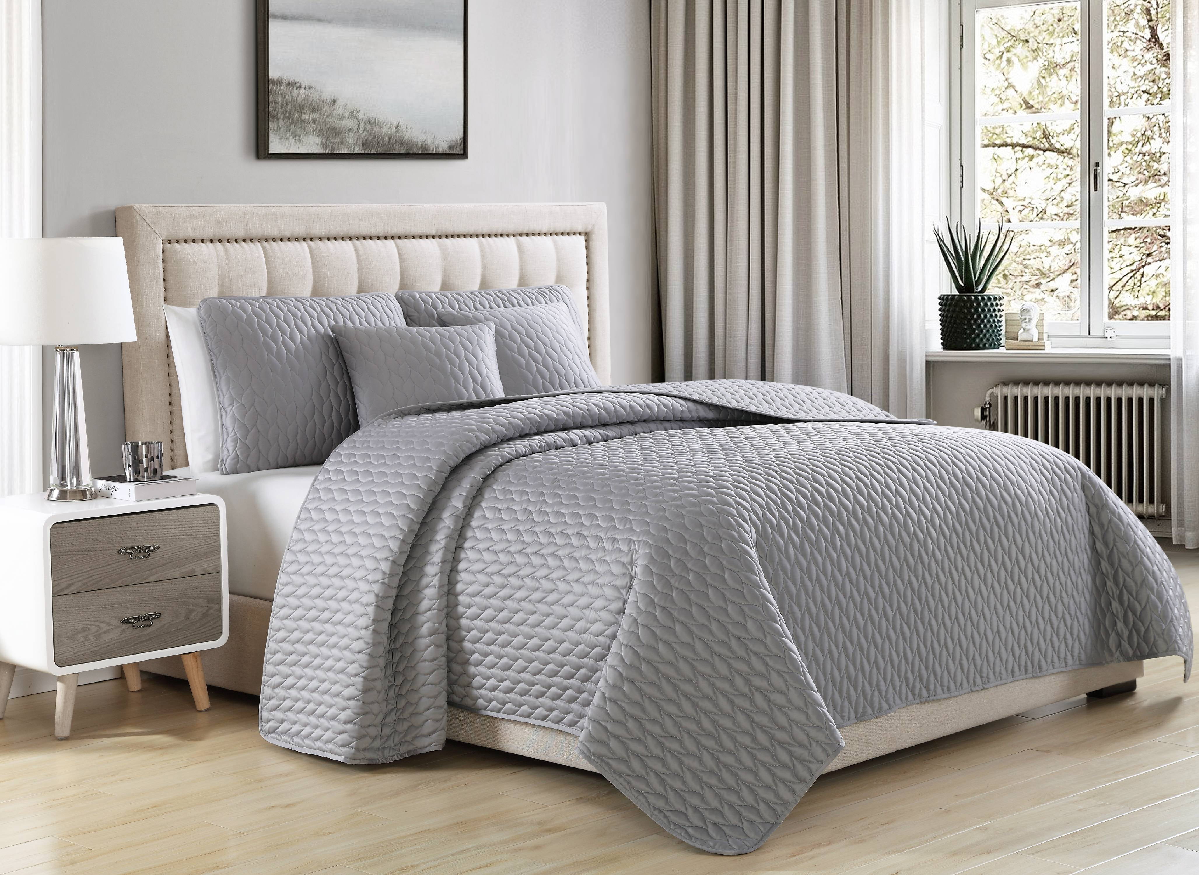 Cozy Beddings Escape Quilted Coverlet Set Soft Satin ...
