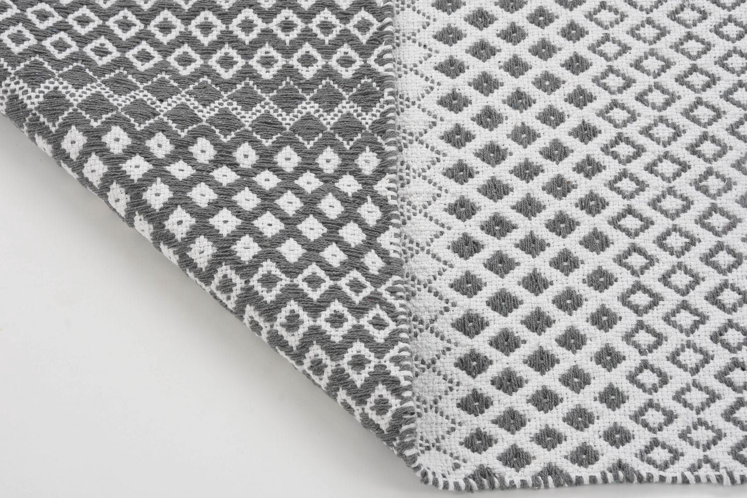 Vista Area Rug