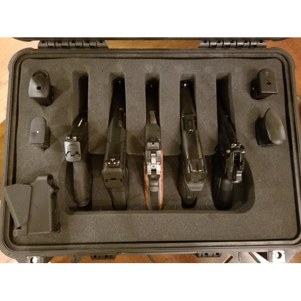 Pelican Case 1500 Range Case w/ Foam Insert for 5 Handguns and