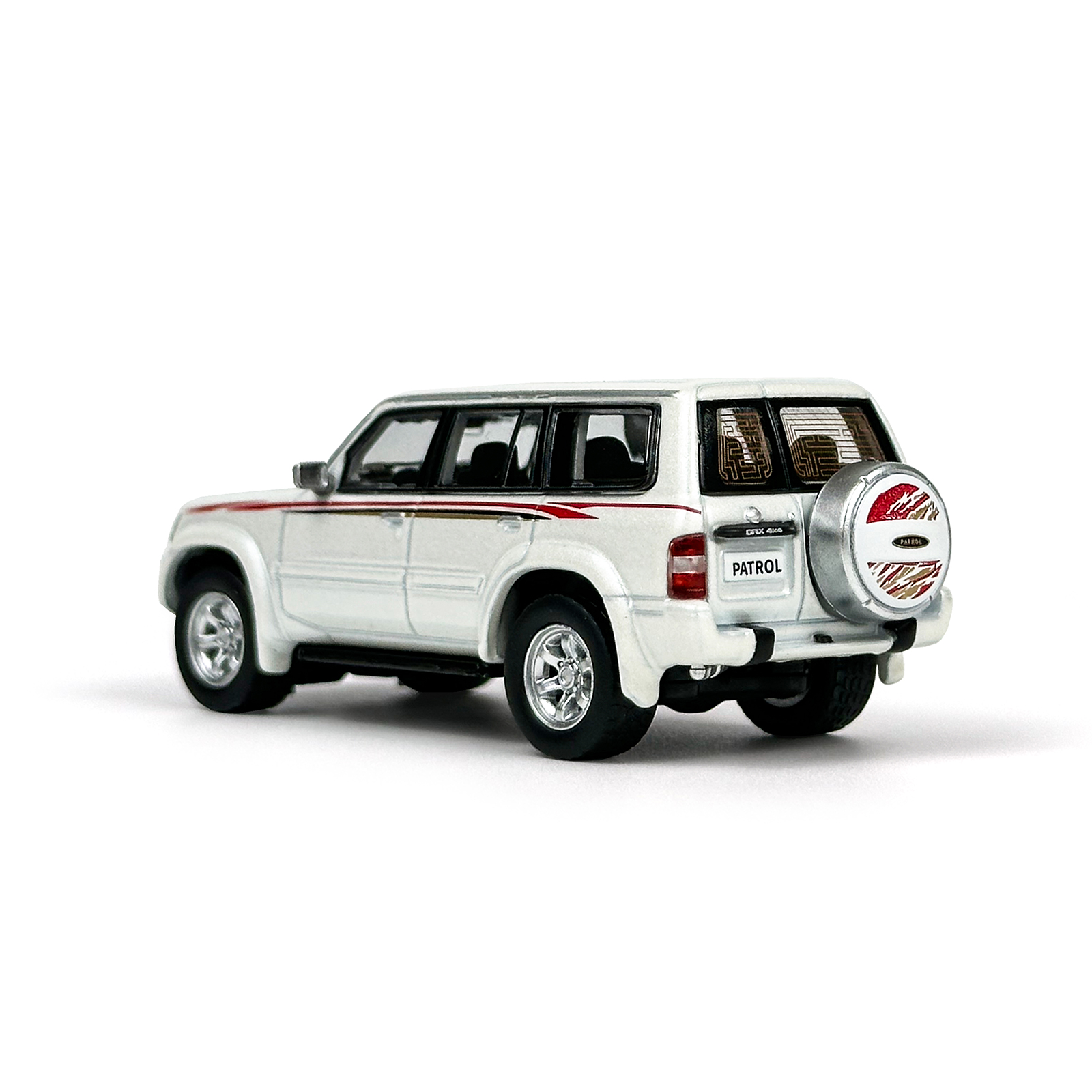 1:64 Scale Paudi Nissan Patrol White Diecast Model Car Miniature Toy Car Vehicle