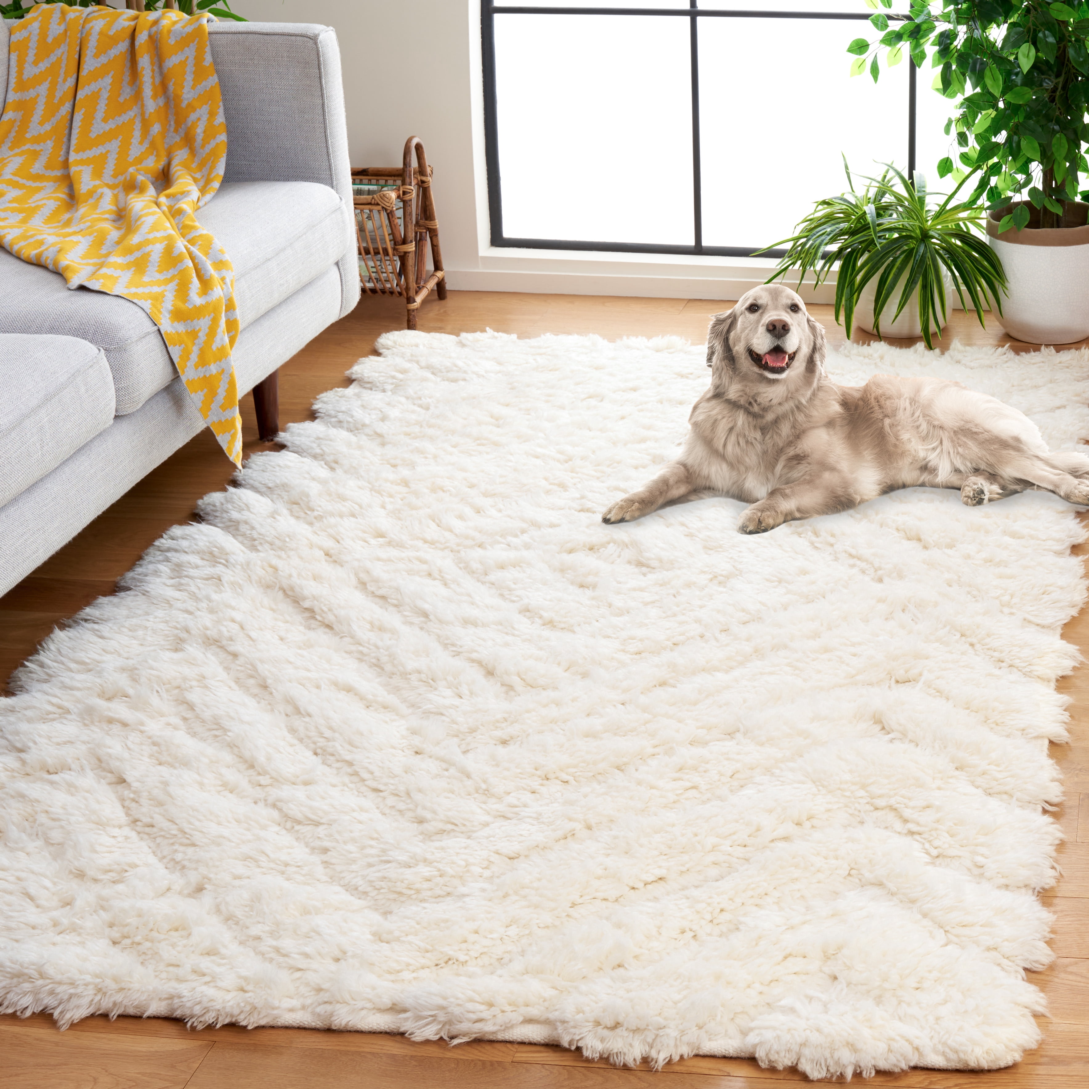 SAFAVIEH Casablanca Autumn Geometric Wool Area Rug, Ivory, 3' x 5'