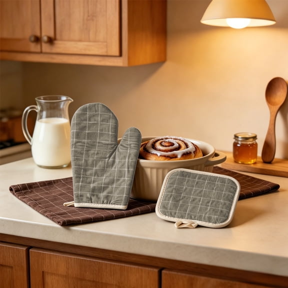 Set of 2 Oven Mitts and Pot Holders, Heat Resistant Kitchen Gloves Microwave Safe, Thick Cotton Padding Soft Interior, Hanging Loop Convenient Storage, for Baking Grilling Stovetop Countertop