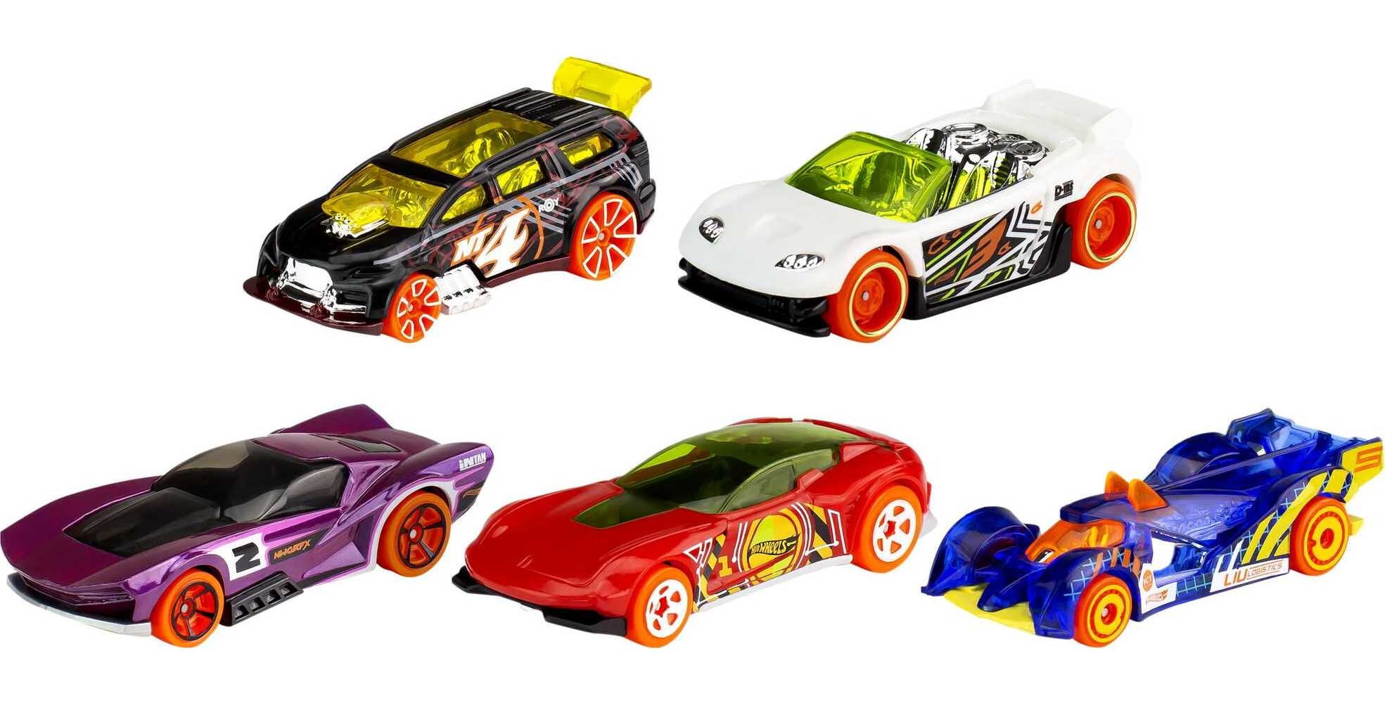 Hot Wheels Track Bundle with Hot Wheels City Track Builder X-Raycers 5-Pack  1:64 Scale Die-Cast Cars Collectors of All Ages Colorful Graphics