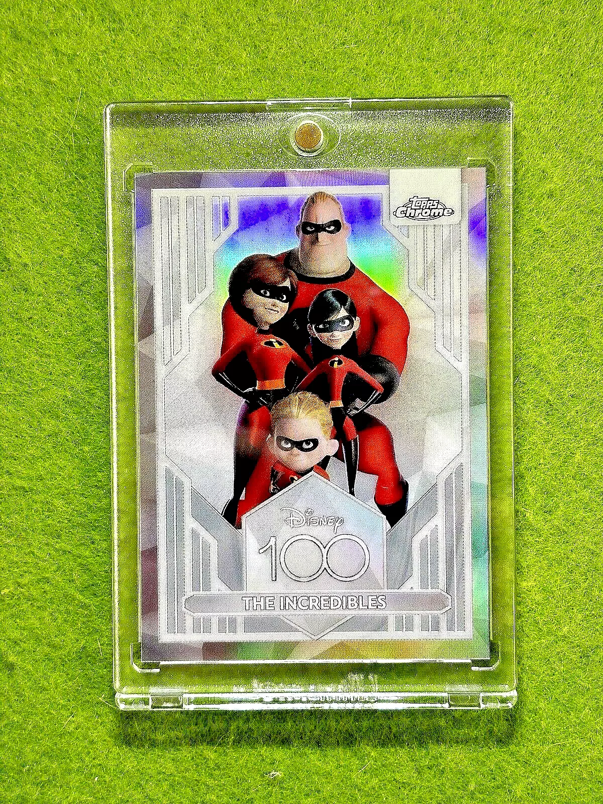 THE INCREDIBLES Disney 100 REFRACTOR SILVER PRIZM 2023 Topps Chrome LORCANA USA