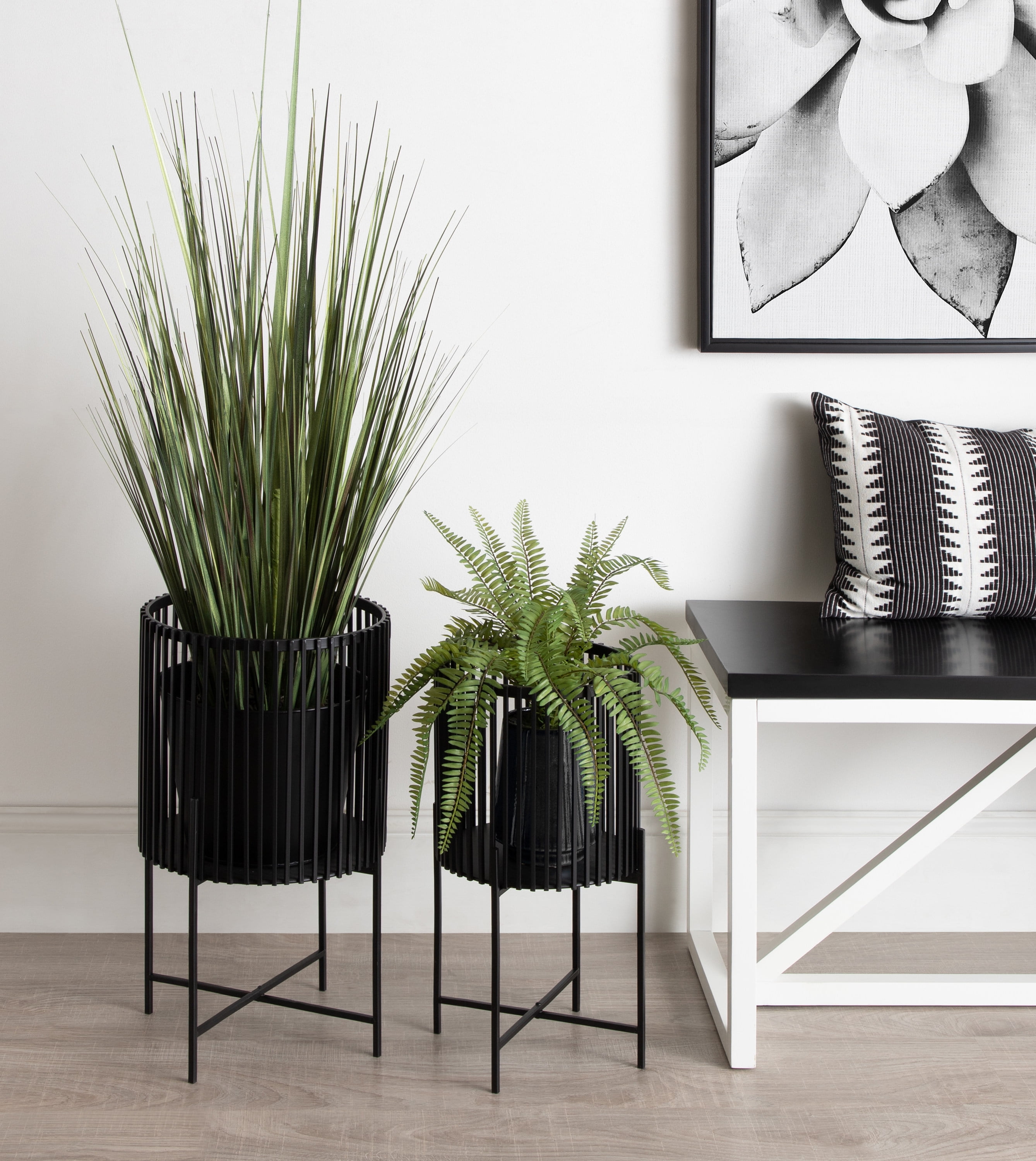 Kate and Laurel Paynter Modern 2-Piece Metal Floor Planter Set with Foldable Stand, Black