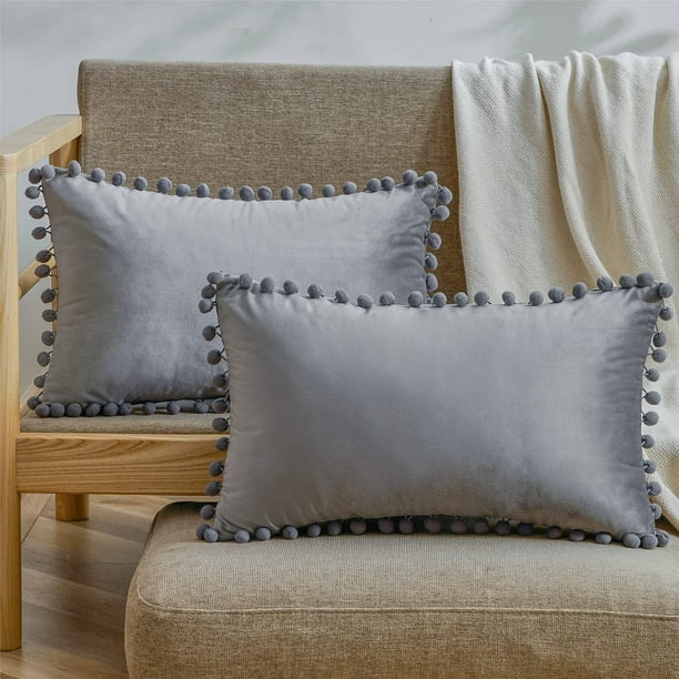 Dinheiro Fundas de Almohada Decorativas Lumbares, 12 x 20 Pulgadas, Fundas de Cojines sólidos de Terciopelo con partículas Suaves con Pompones para sofá, Dormitorio, Coche, Paquete de 2