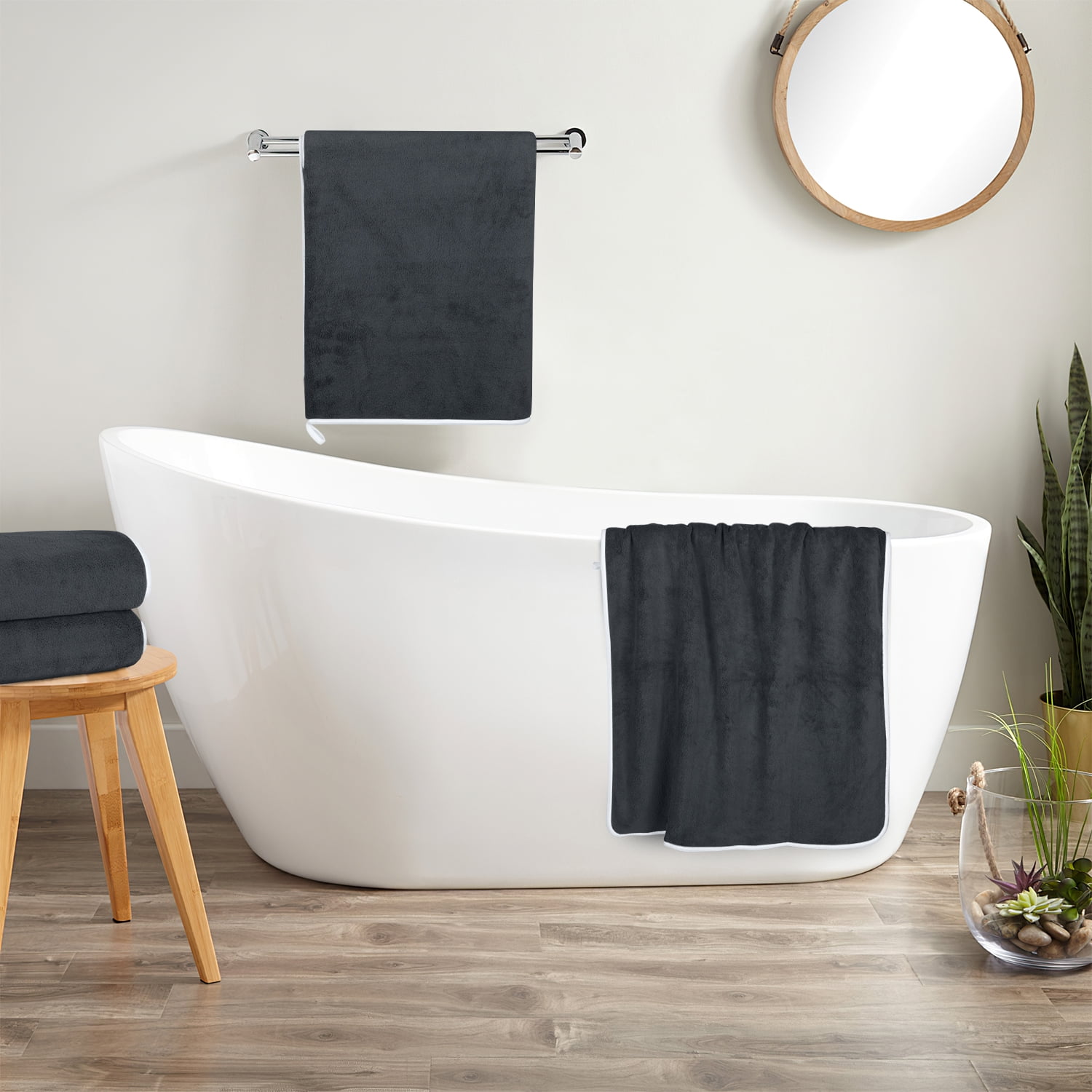 Bath Towels Set of 4, Larger & Light Bath Towels 28 x 55 Inches, 100% Microfiber Super Soft and Highly Absorbent, Bath Sheets Quicker to Dry, Perfect Bathroom Towels for Daily Use, Black