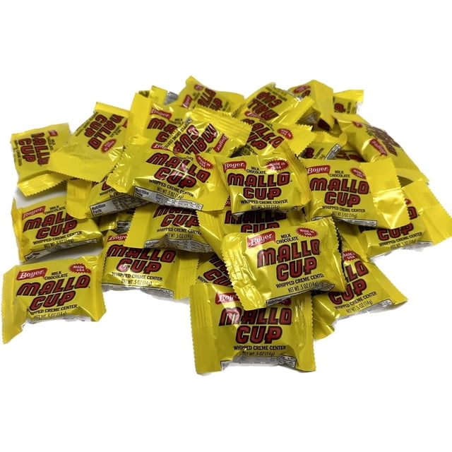 Blair Candy | Mallo Cup Minis | 1 Lb Resealable Stand Up Bag | Milk Chocolate and Whipped Marshmallow Snack Cups | Old Fashioned Candies | Individually Wrapped
