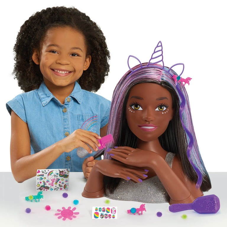 Barbie Deluxe 20-Piece Glitter and Go Styling Head, Black Hair