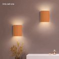 thumbnail image 4 of Lámpara de Pared LED Macaron de Resina, Ideal para Decorar el Hogar, Aplique de Pared de Lujo para Sala de Estar, Mesita de Noche, Pasillo. B, 4 of 5