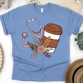 thumbnail image 1 of T-Shirt Graphique pour Infirmière avec Tasse à Café et Design de Stéthoscope, CarolinaBlue, Taille TG, 1 of 6