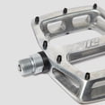 thumbnail image 1 of DMR V12 Pedal 9/16 Polished Silver, 1 of 4
