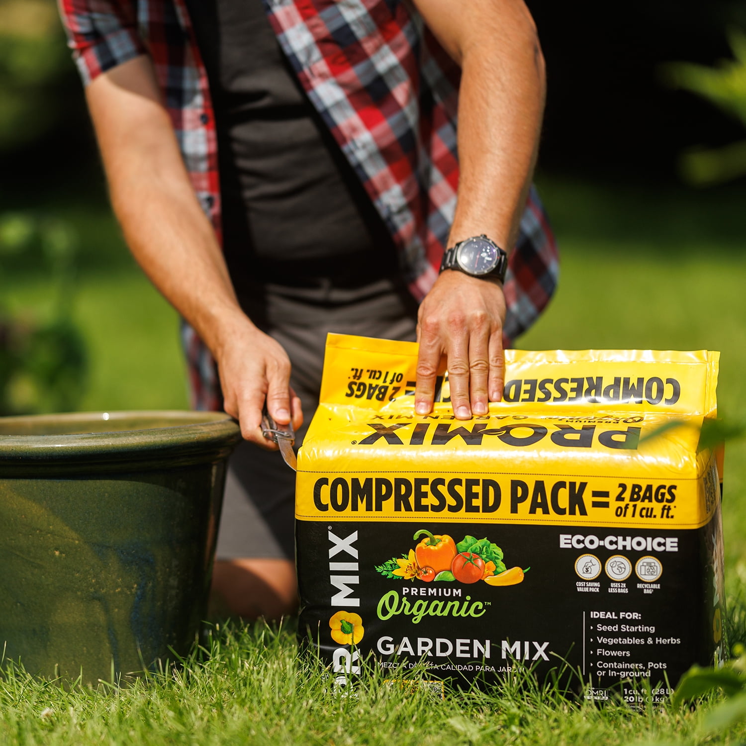 PRO-MIX Premium Organic Garden Soil Mix, 2 Cu ft Compressed Bale