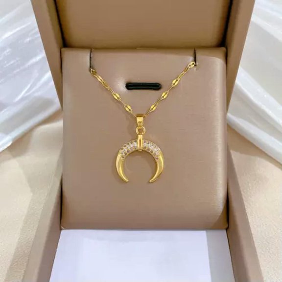 HOOUN Fashion Jewelry Gold Cubic Zircon Crescent Moon Pendant Necklace