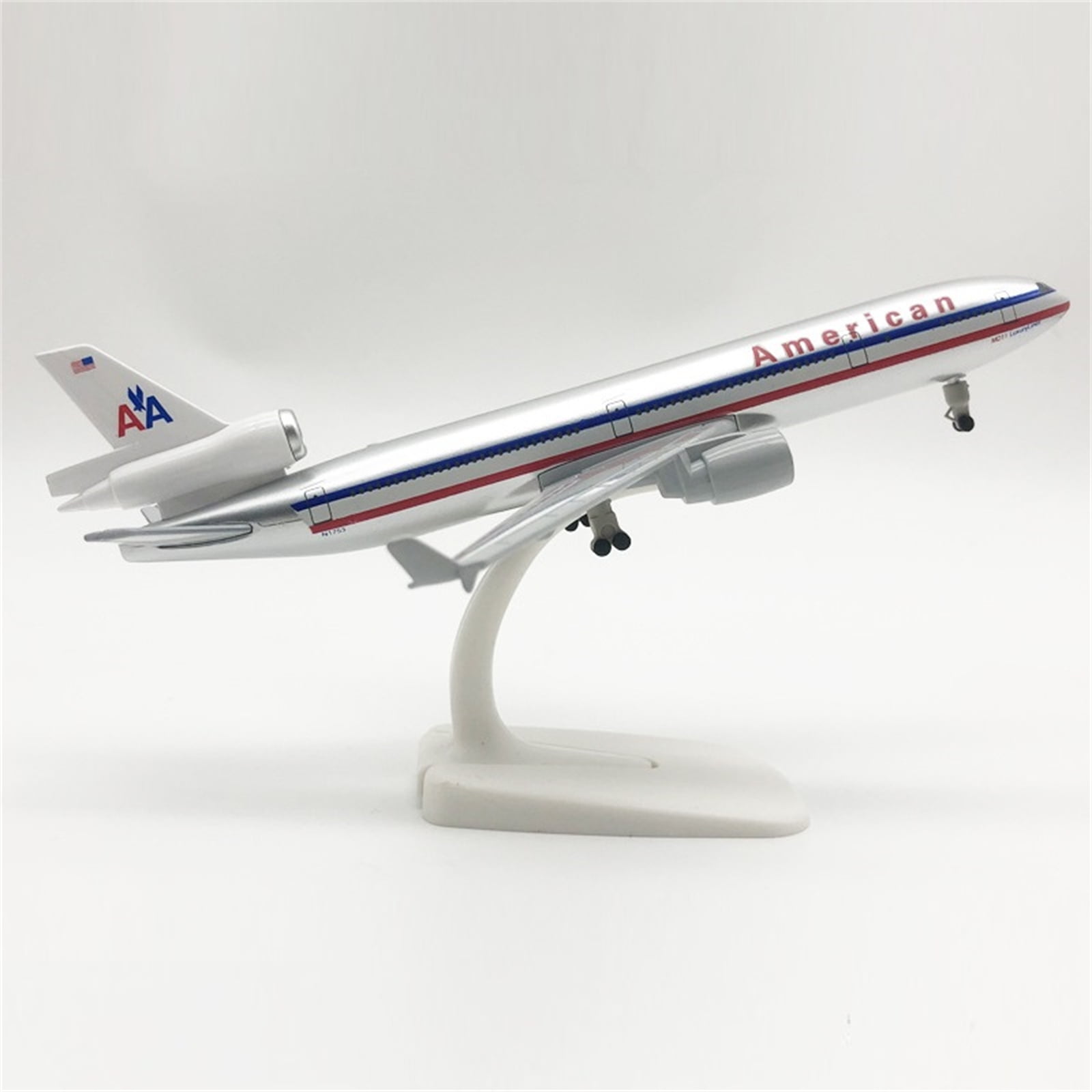 1:400 American MD-11 Diecast Airplane Model, 20CM, Alloy with Movable Wheels, Landing Gears, Display Stand for Aviation Enthusiasts