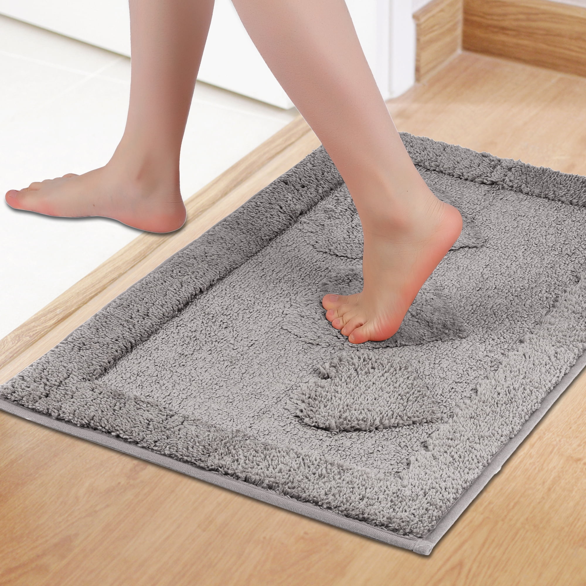 Unique Bargains Cute Heart Pattern Bath Rugs Mat Soft Absorbent Bath Rugs Grey 20" x 32"