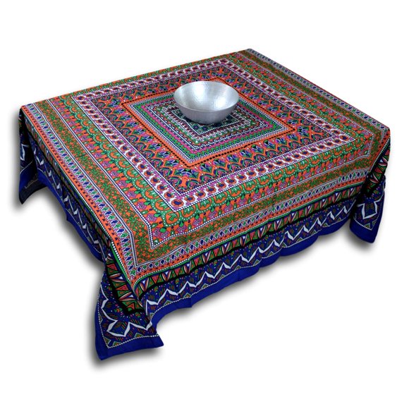 India Arts Nappe Ronde en Coton Faite à la Main Motif Géométrique Mandala Floral (Bleu Orange, Carré 70 x 70 Pouces)