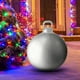 thumbnail image 4 of Globo Bola inflable navideña de 60 cm para decoración exterior de árboles y jardines, color plata (1 unidad) Rkxzt, 4 of 8