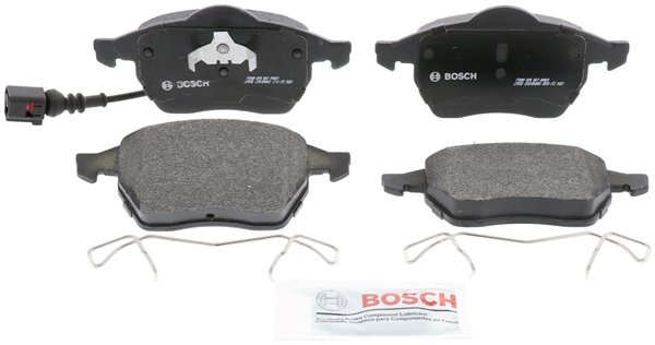 DISC BRAKE PAD SET Fits select: 2000-2010 VOLKSWAGEN NEW BEETLE, 2000-2006 AUDI TT
