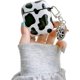 thumbnail image 1 of Compatible con estuche AirPods con llavero de vaca linda para niñas en blanco y negro, 1 of 5