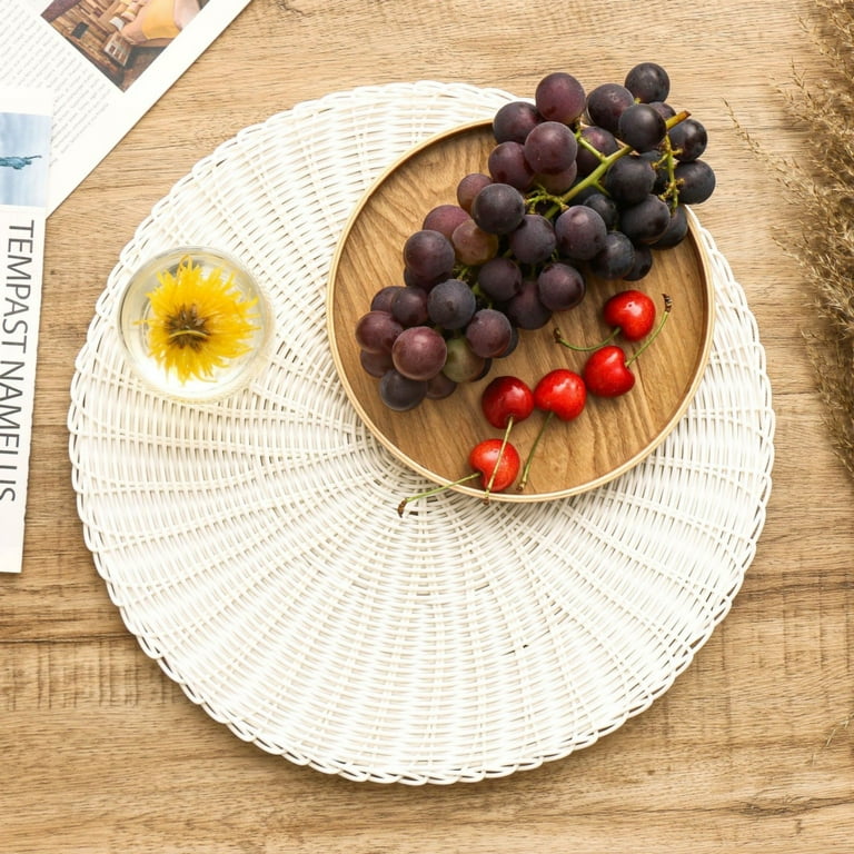 Round Woven Placemats Set of 6, 13.5'' Boho Rattan Chargers for Dinner Plates, Rustic Wicker Place Mats, Straw Braided Table Placemats, for Dining Table Decor, Wedding, Farmhouse and Home Décor