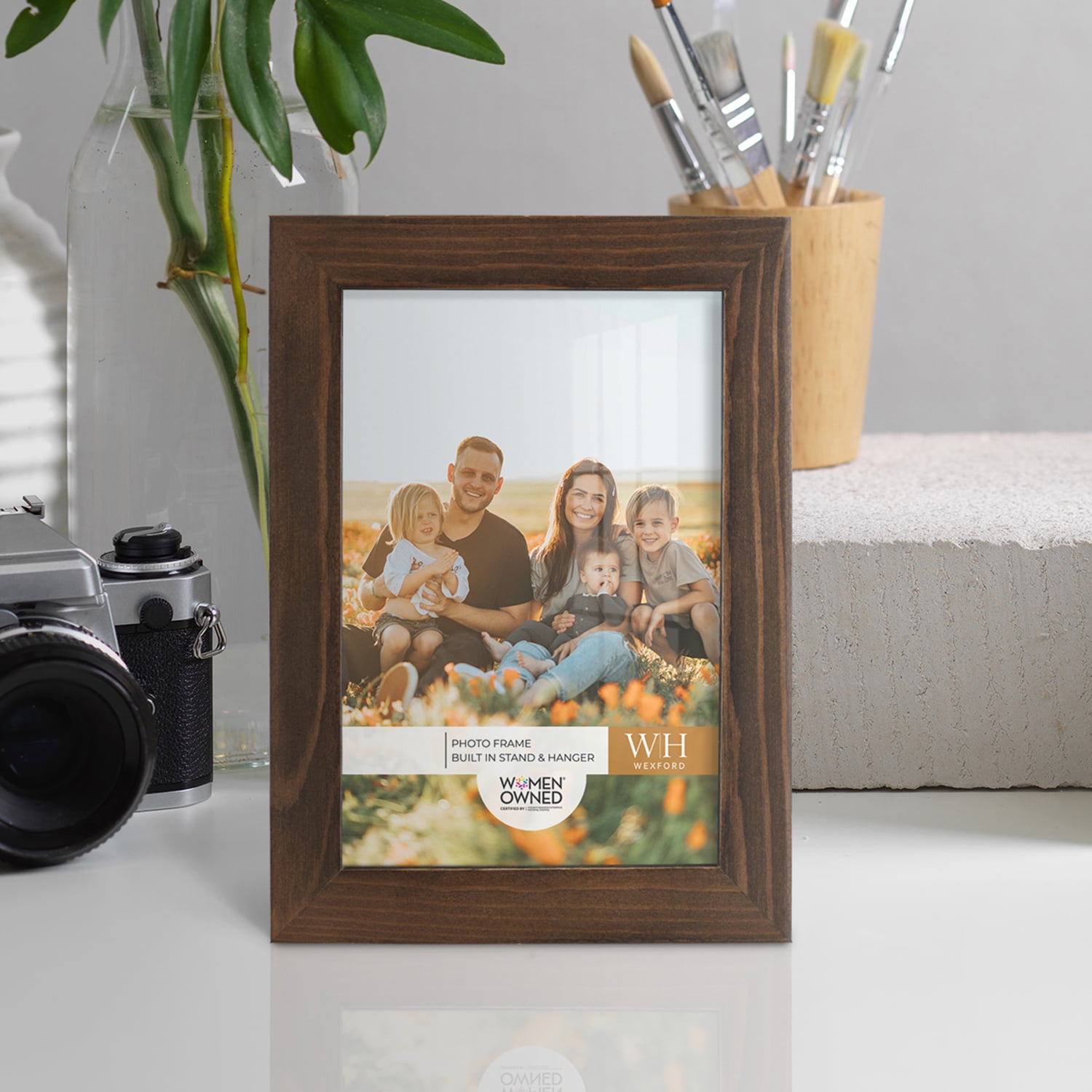 Woodgrain 5 in. x 7 in. Chestnut Picture Frame (Set of 2)