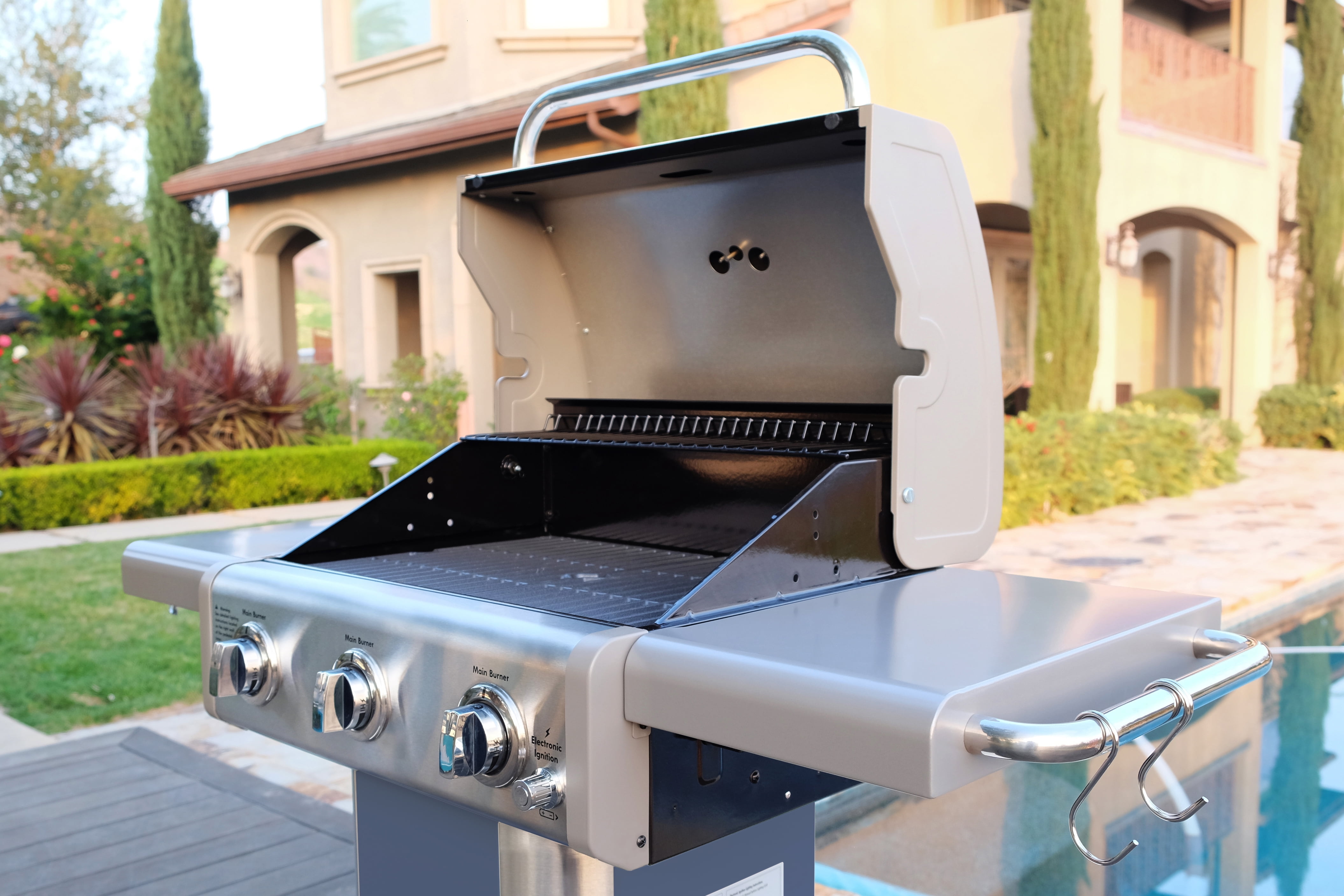 Kenmore 3-Burner Gas Grill, Outdoor BBQ Grill, Propane Grill with Foldable Side Tables, Azure Blue