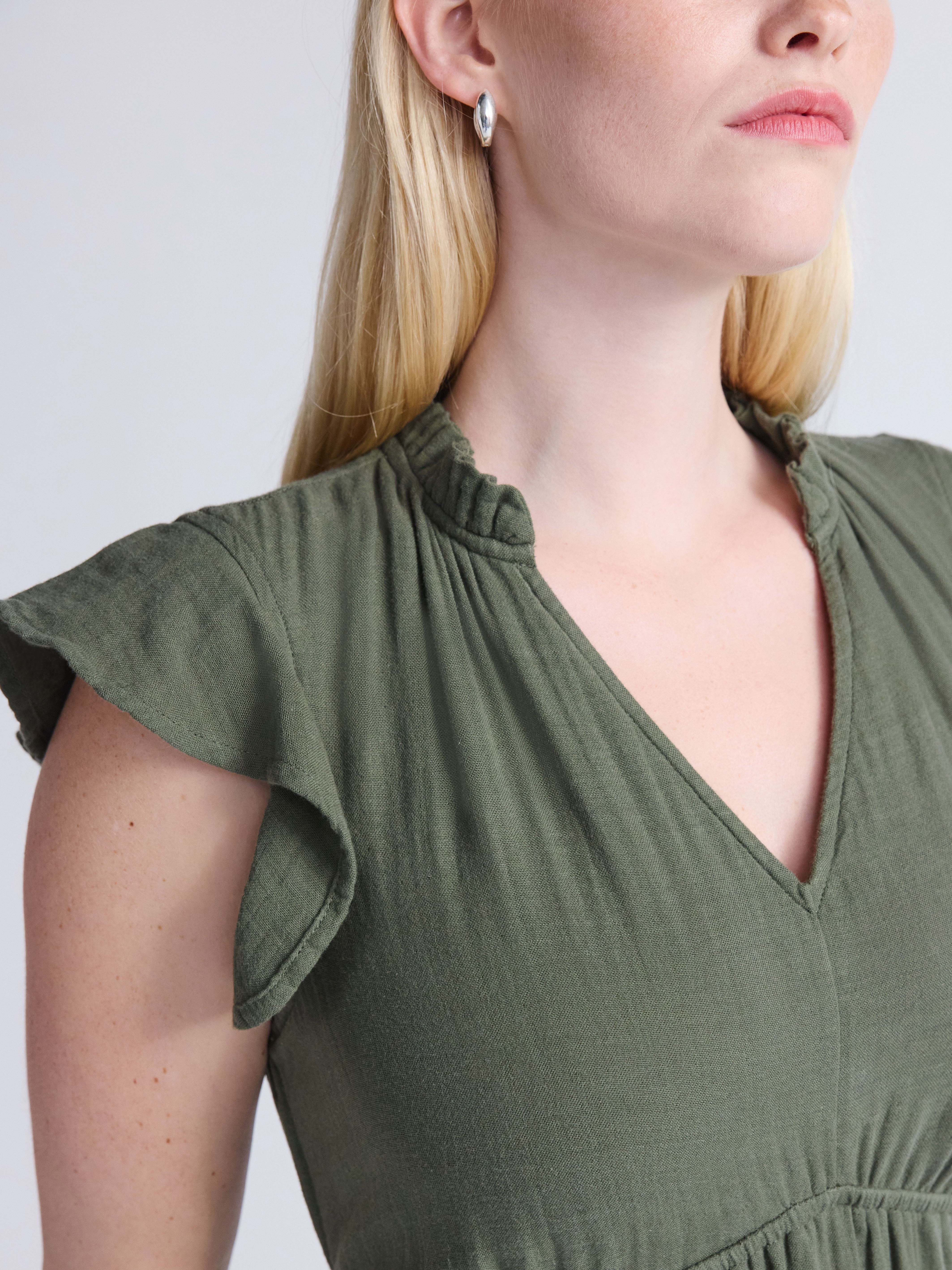 Time and Tru Women's Double Cloth Cotton Midi Dress with Flutter Sleeves, Sizes XS-XXXL