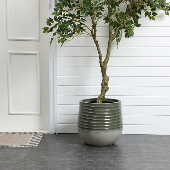 LuxenHome Emerald Ribbed Top with Ivory Bottom 14.6" Tall Resin Round Planter