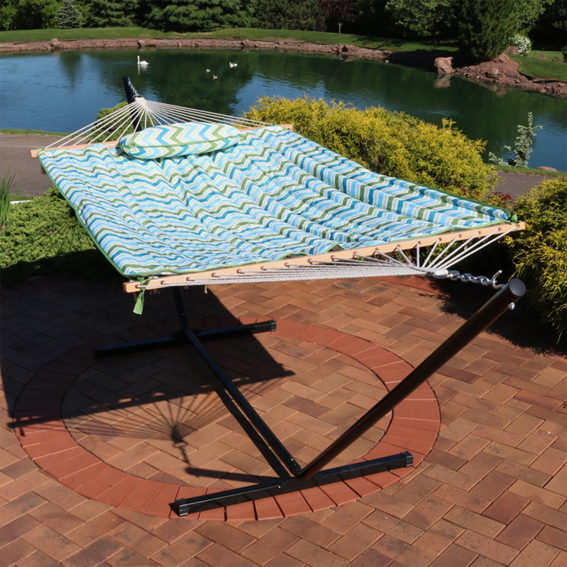Sunnydaze 2-Person Polyester Spreader Bar Hammock with Stand, 275 lb Capacity - Blue and Green