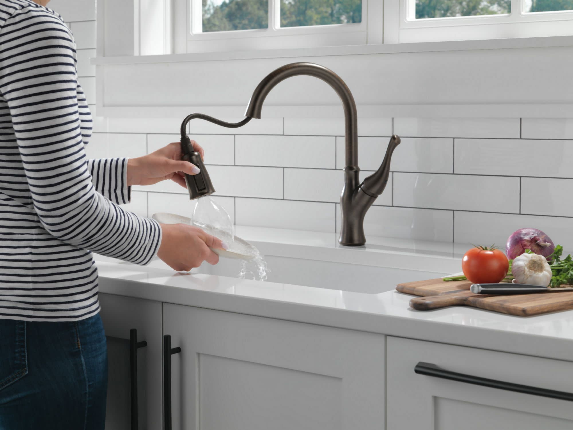 Delta 19888Z-Dst Ophelia 1.8 GPM Single Hole Pull Down Kitchen Faucet - Chrome