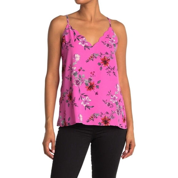 SOCIALITE Scalloped V-neck Camisole In XS Pink