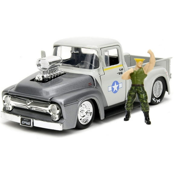 Street Fighter 1:24 1956 Ford F-100 Die-Cast Car & 2.75" Guile Figure, Toys for Kids and Adults