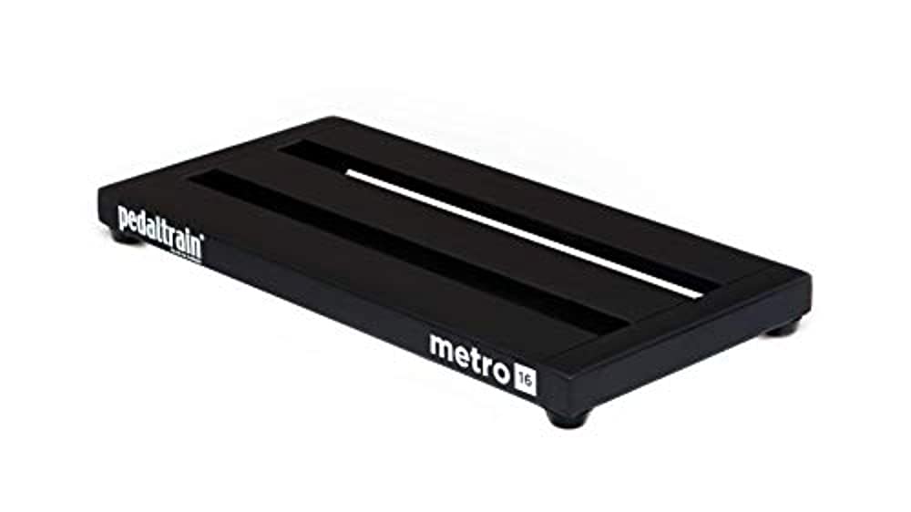 Pedaltrain Metro 16 Pedal Board with Hard Case