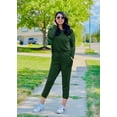 thumbnail image 4 of Conjunto Deportivo PRETTYGARDEN Mujer 2 Piezas Verde Oscuro Talle Grande, 4 of 5