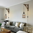 thumbnail image 4 of KEESFU Juego de 2 Apliques de Pared Enchufables Estilo Farmhouse, Luz de Pared de Altura Ajustable con Pantalla de Jaula de Cuerda, Accesorio de Luz Colgante de Metal Negro y Madera para Recámara,, 4 of 9