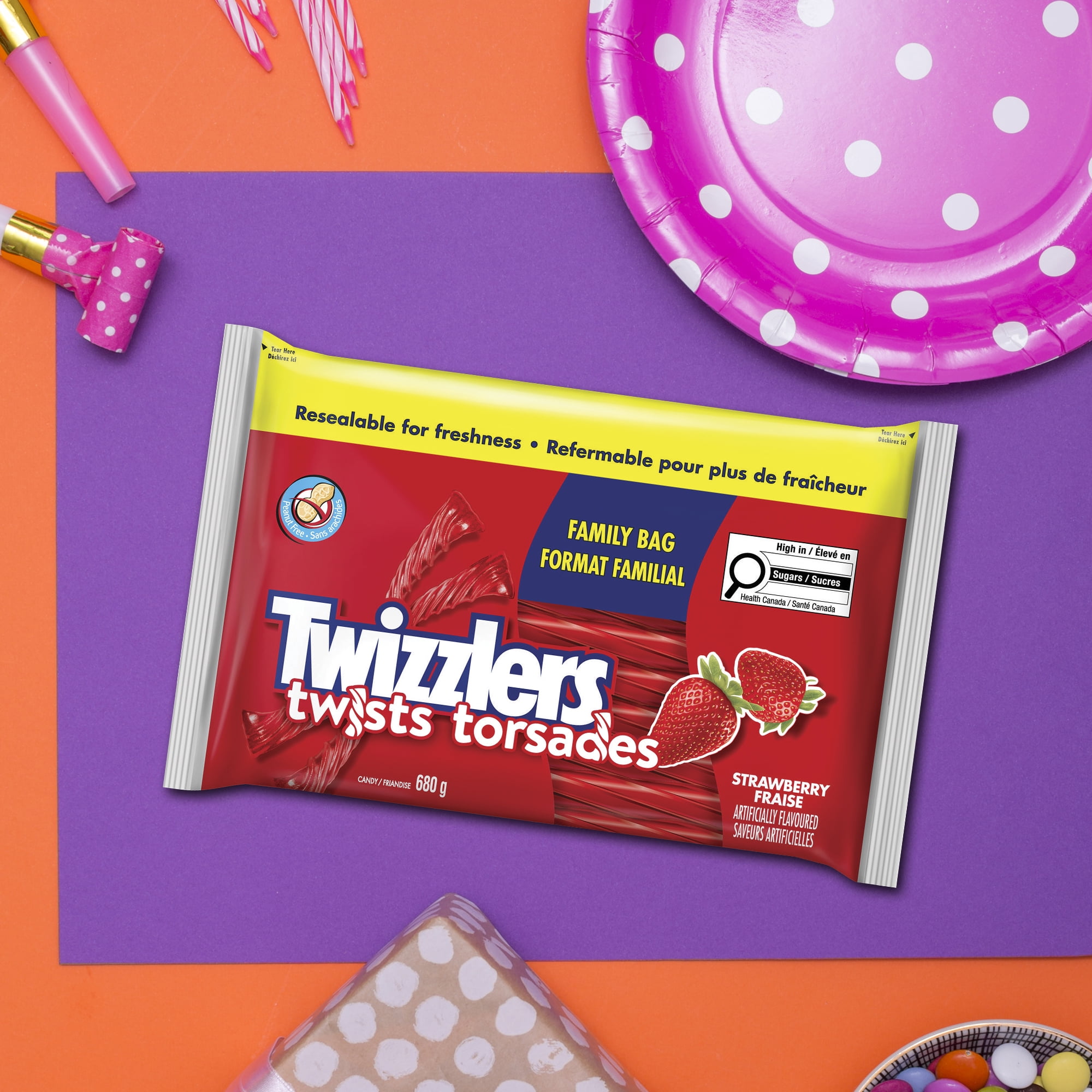 Torsades à la fraise TWIZZLERS, sac familial de 680 g