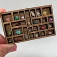 thumbnail image 4 of 1:12 Estante de Baratijas en Miniatura Estante de Cristal en Miniatura Casa de Muñecas Decoración en Miniatura Bandeja de Impresoras Miniatura Fácil de Usar, 4 of 5