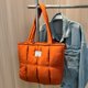 thumbnail image 5 of Bolsa de hombro acolchado de algodón con asa superior para mujer para viajes de oficina (naranja) Ehuebsd Para Estrenar, 5 of 9