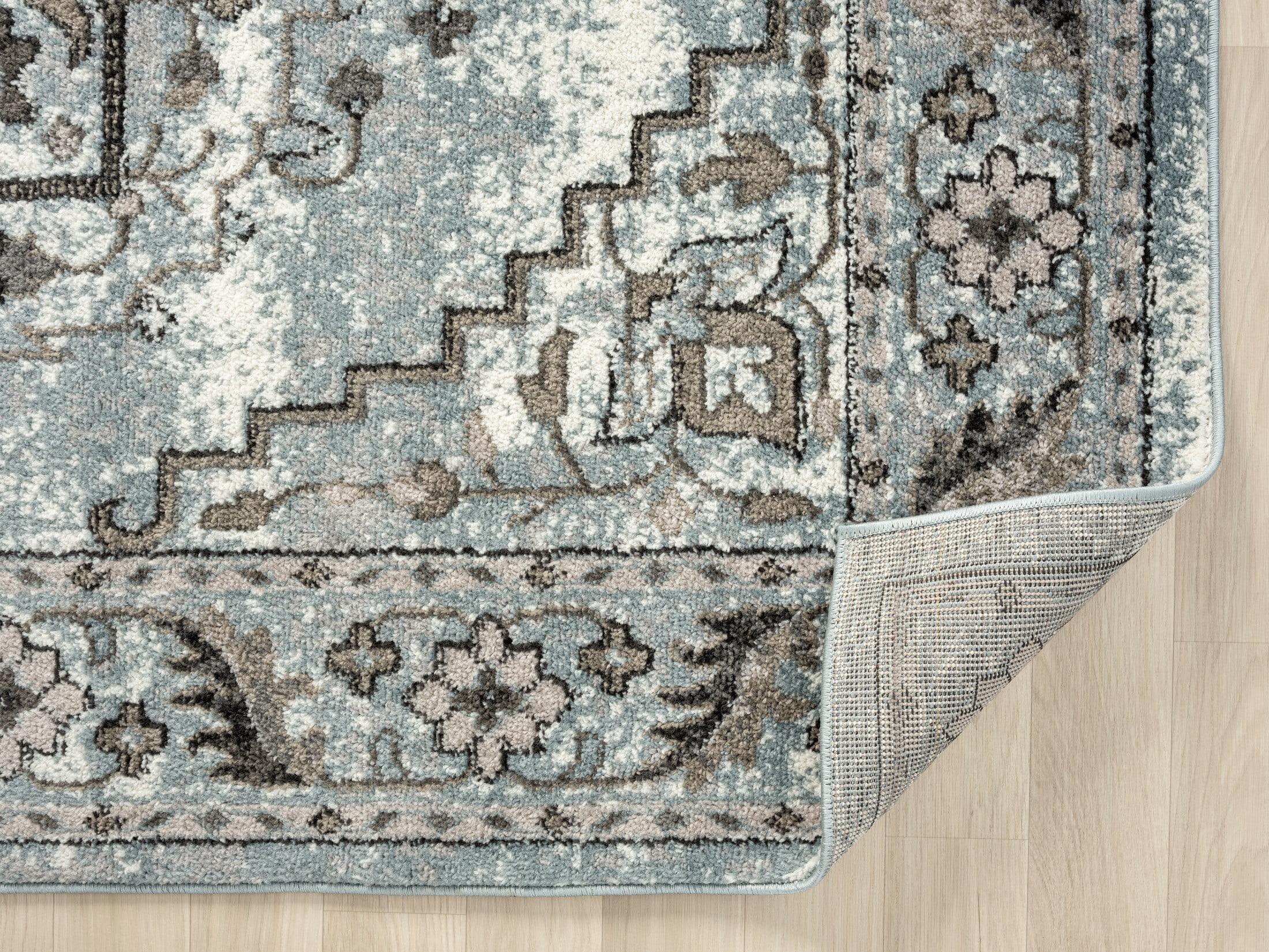 VCNY Home Victoria Floral Medallion Low Pile Indoor Area Rug, Grey, 8' x 10'