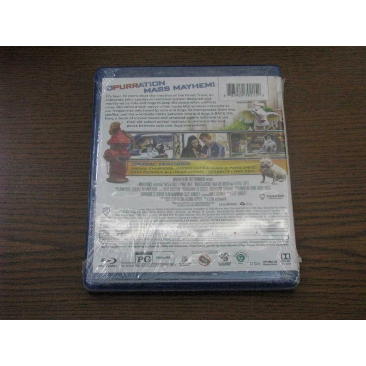 Cats & Dogs 3: Paws Unite! (Blu-ray) (Blu-ray + DVD + Digital Copy) [Blu-ray]