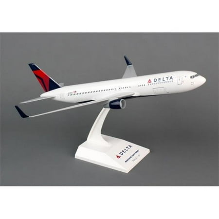 Daron Skymarks Delta 767-300 Aircraft 2007 Livery (1/150 Scale)