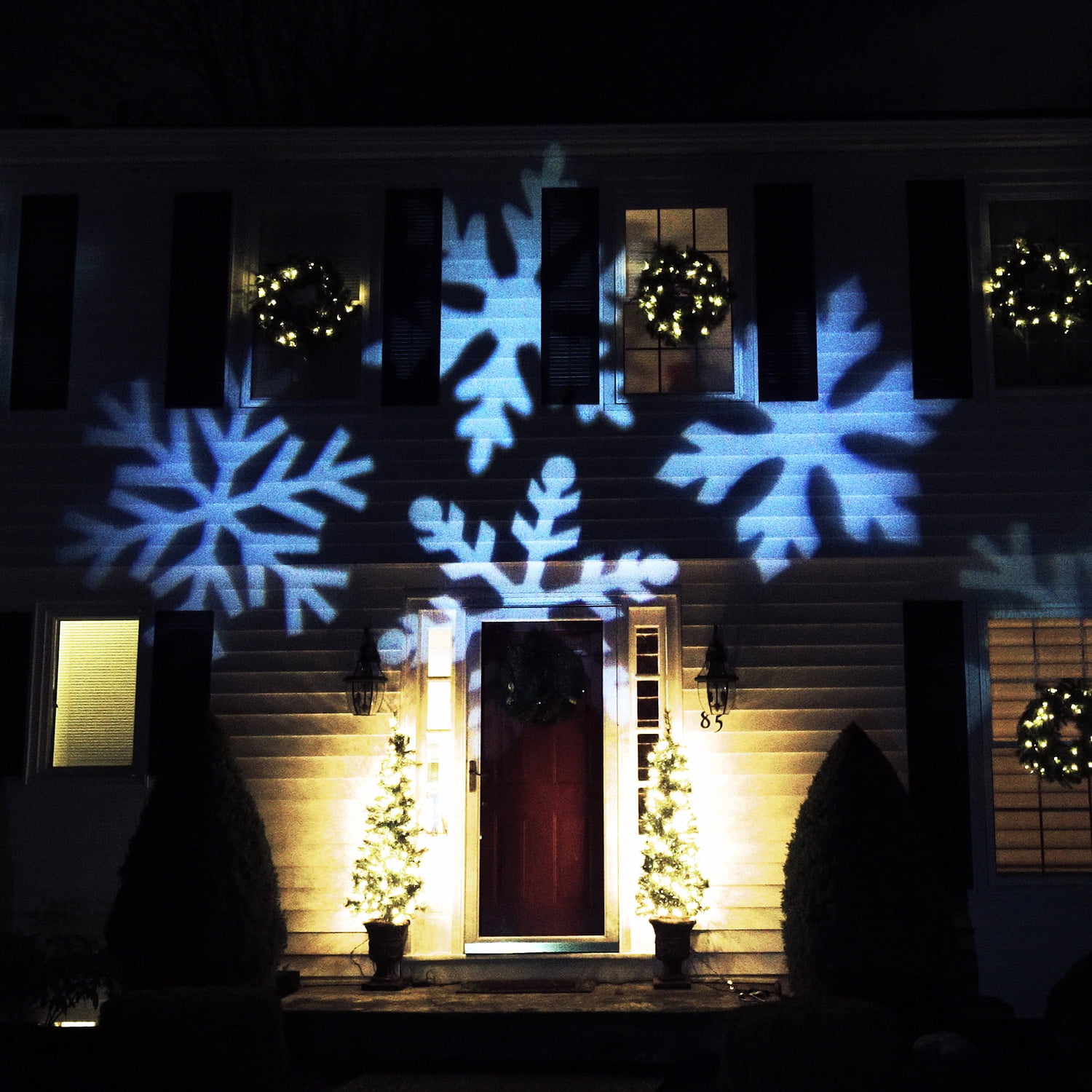 Northlight Outdoor LED Snowflake Christmas Light Projector with Remote
